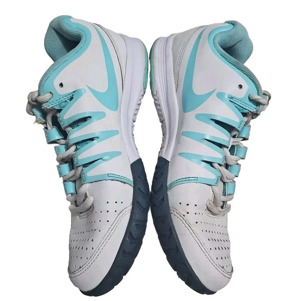 Nike‎ Zoom Vapor Court Running Shoes Women Sz 7 Light Blue/White 631713-104  S10